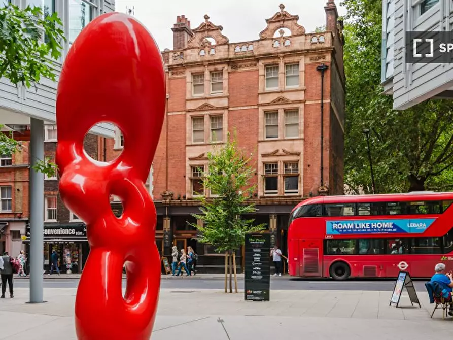 Immagine 17 di Appartamento in affitto  in Central Saint Giles Piazza a Camden Town