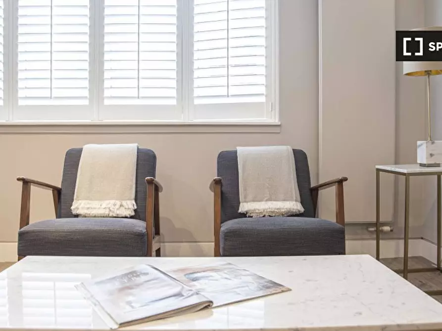 Immagine 17 di Appartamento in affitto  in Livonia Street a 