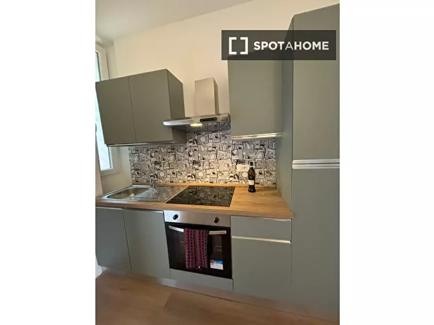 Immagine 15 di Appartamento in affitto  in Via Giulio e Corrado Venini a Milano