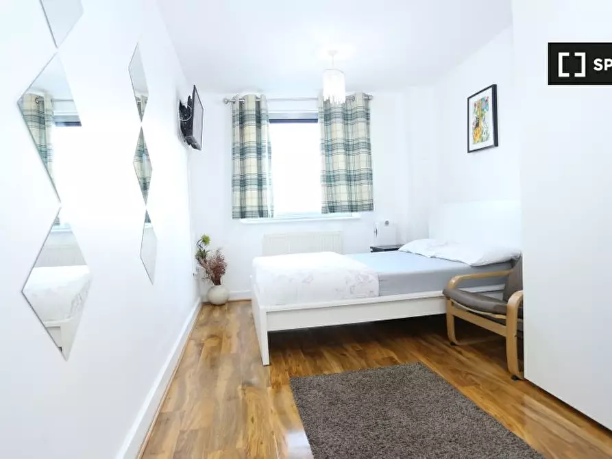 Immagine 13 di Appartamento in affitto  in Tideslea Path a Eltham