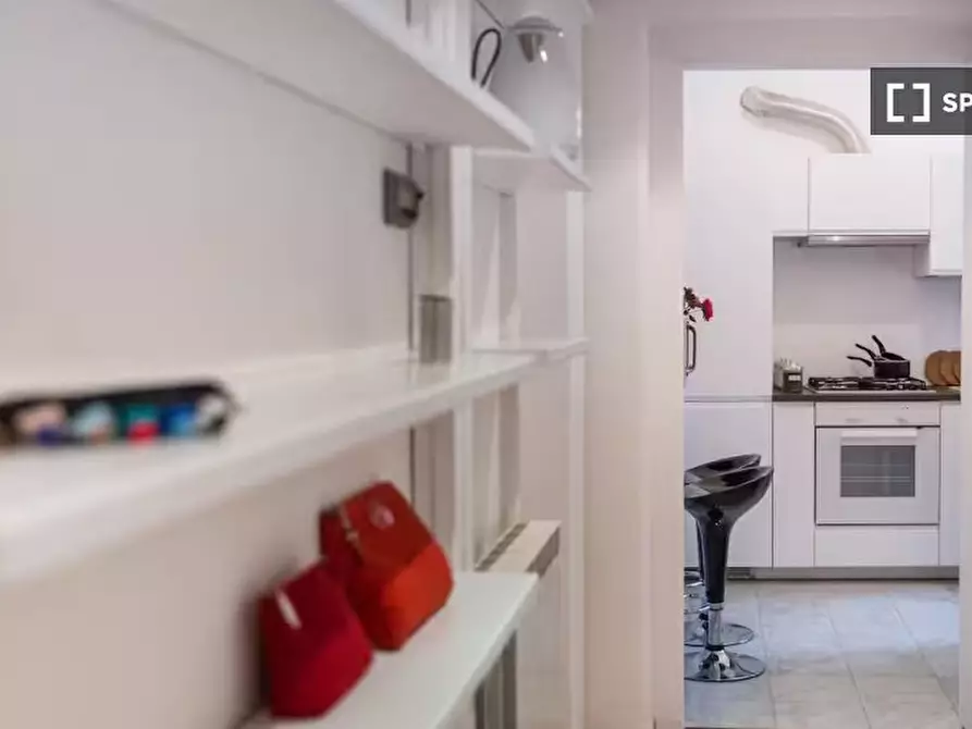 Immagine 15 di Appartamento in affitto  in Borgo Vittorio a Roma