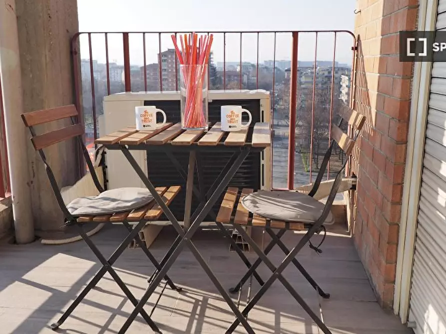 Immagine 10 di Camera condivisa in affitto  in Via Arturo Farinelli a Torino