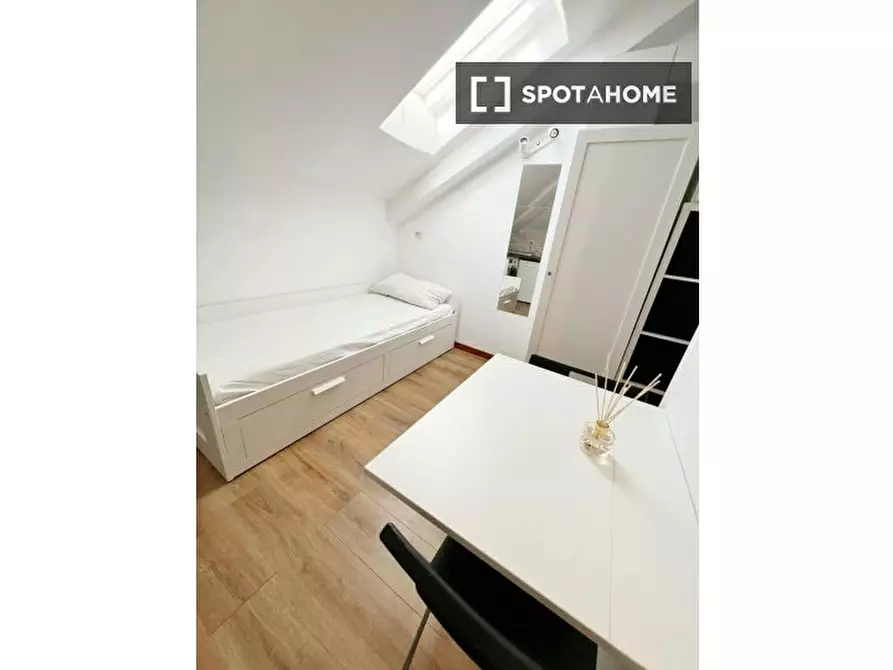 Immagine 13 di Ufficio in affitto  in Via Andrea Maria Ampère a Milano