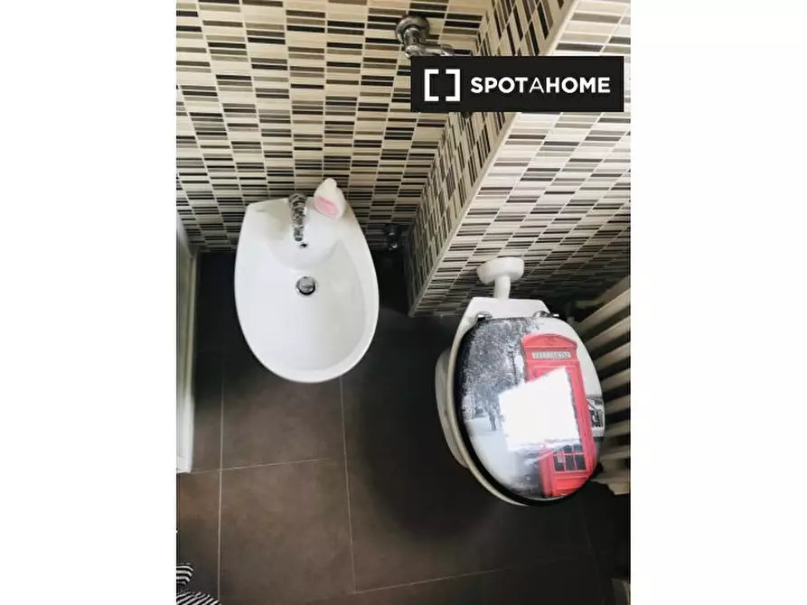 Immagine 9 di Ufficio in affitto  in Via Sebino a Milano