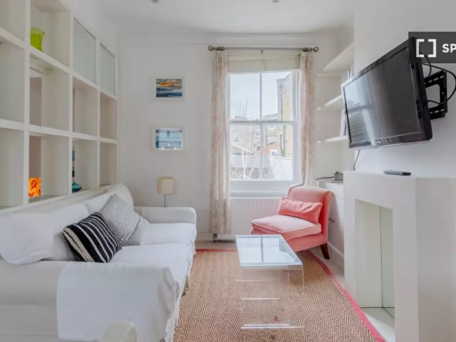 Immagine 8 di Appartamento in affitto  in Hannell Rd a Hammersmith