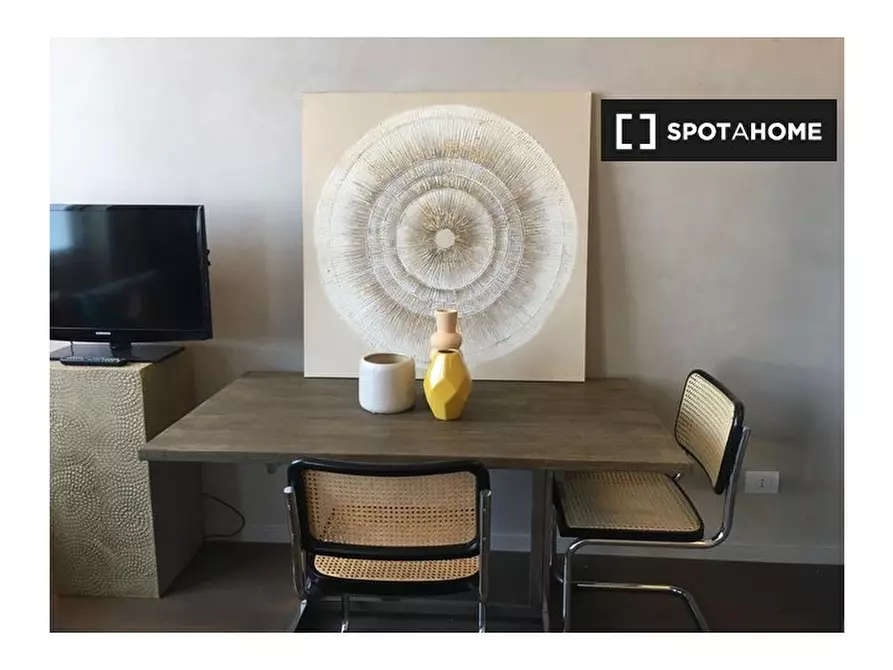 Immagine 6 di Appartamento in affitto  in Via Pantano a Milano