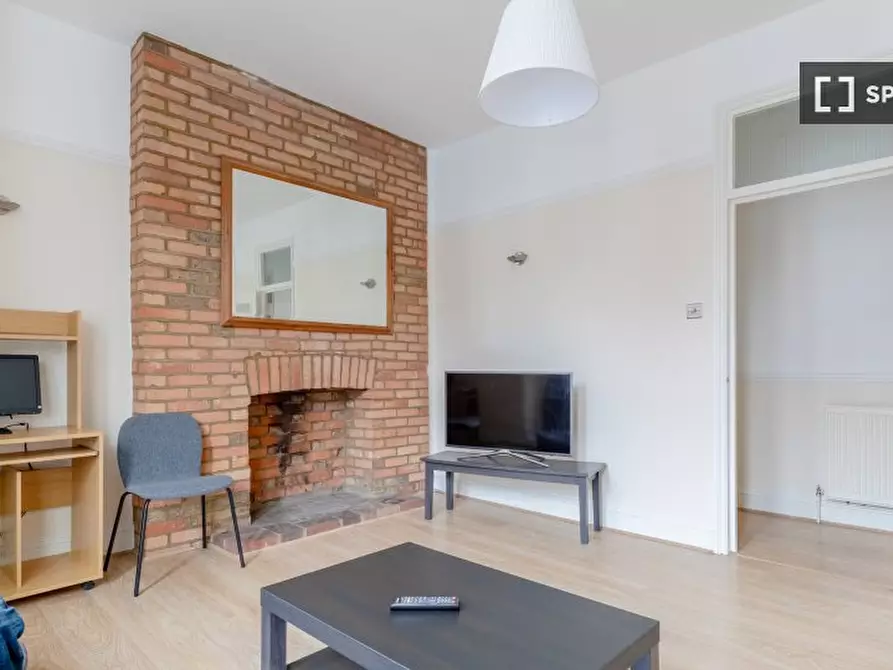 Immagine 8 di Appartamento in affitto  in D Nassington Rd a Camden Town