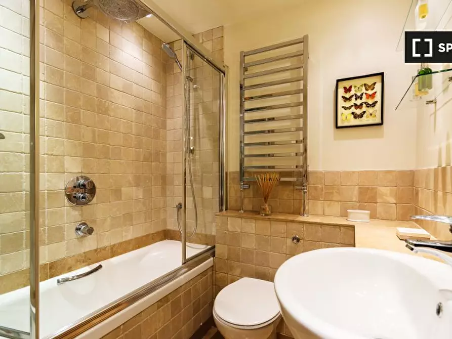 Immagine 6 di Appartamento in affitto  in Ennismore Gardens Mews a Kensington