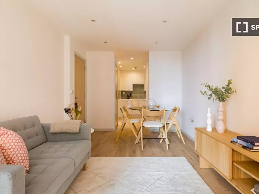 Immagine 11 di Appartamento in affitto  in Millharbour a Poplar