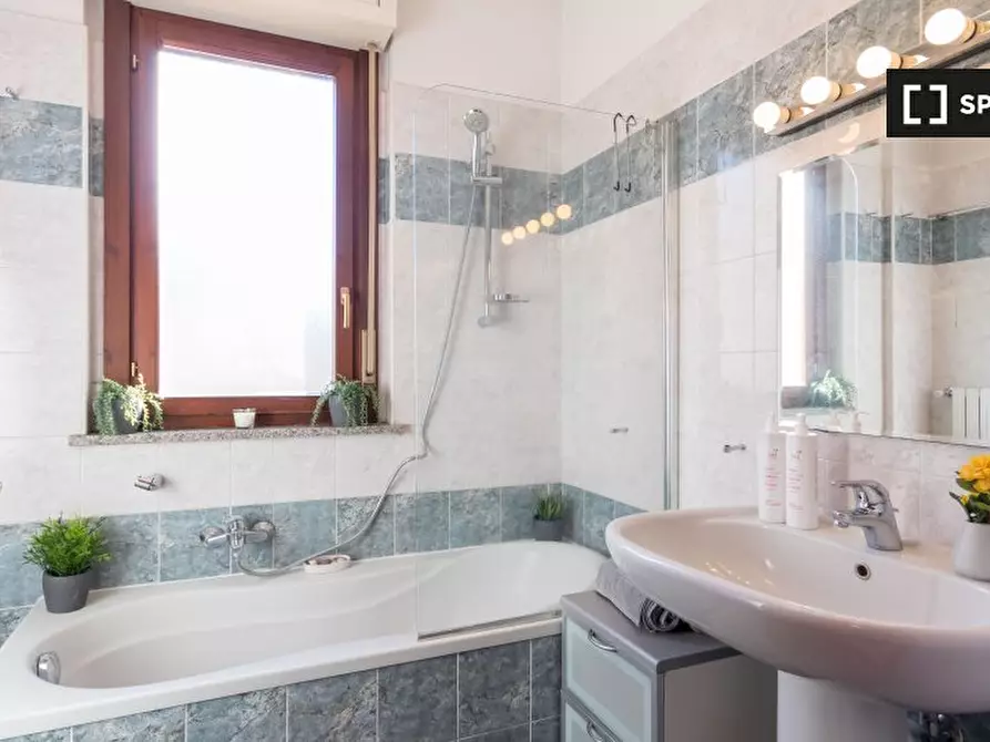 Immagine 7 di Appartamento in affitto  in Via Monte Albergian a Torino