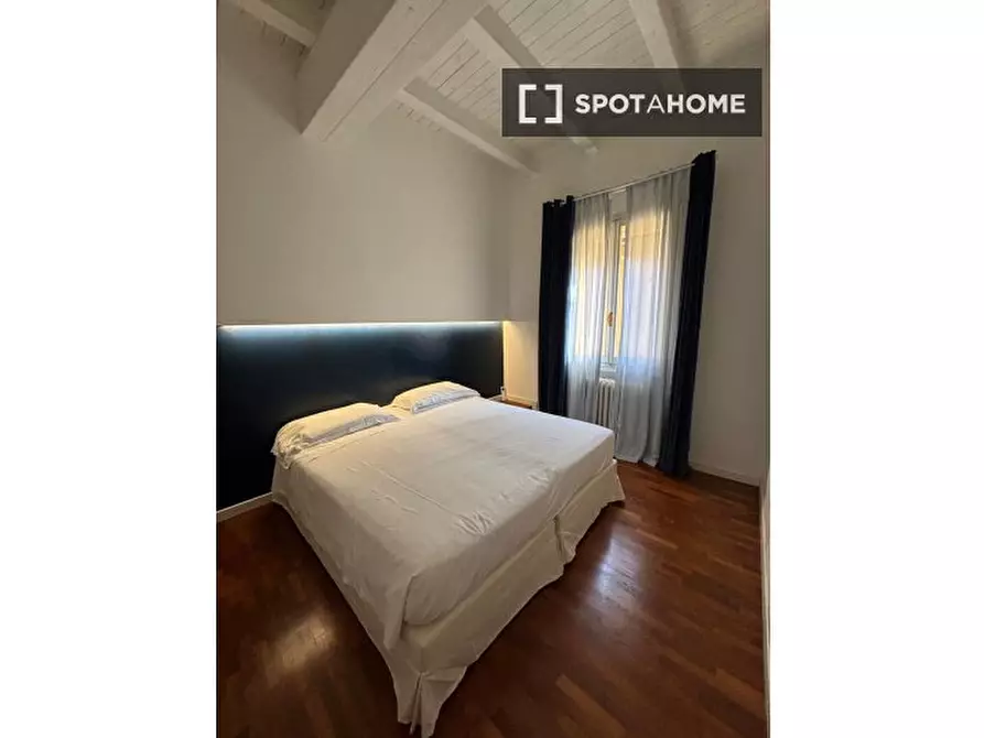 Immagine 7 di Appartamento in affitto  in Via del Borgo di S. Pietro a Bologna