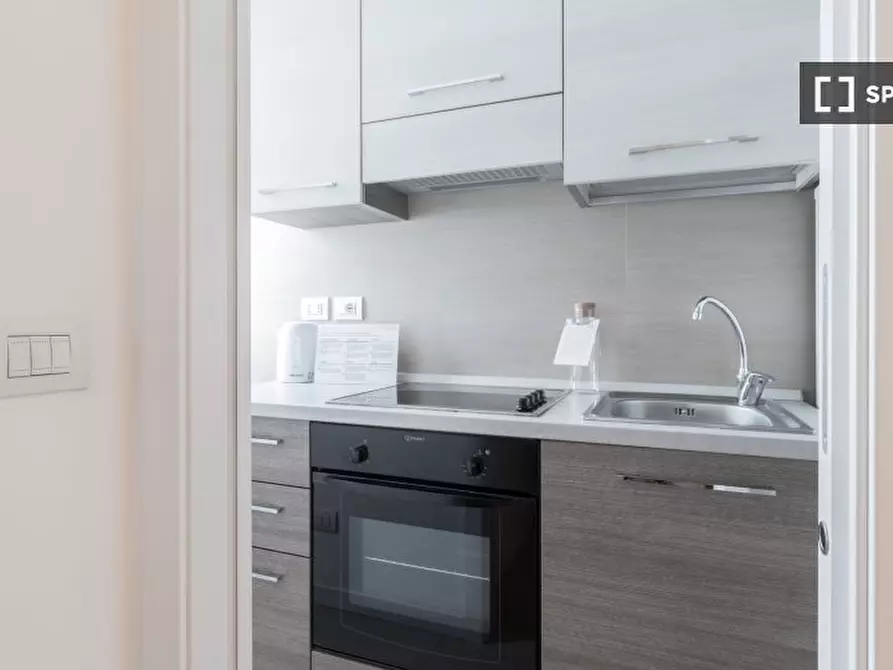 Immagine 14 di Appartamento in affitto  in Via Andrea Maria Ampère a Milano