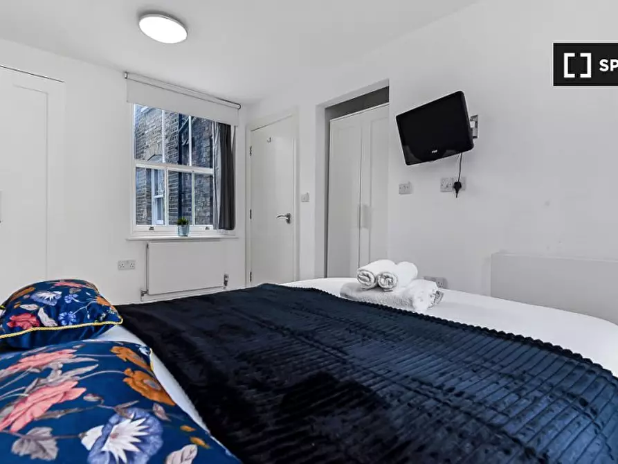 Immagine 8 di Appartamento in affitto  in Tottenham St a Camden Town