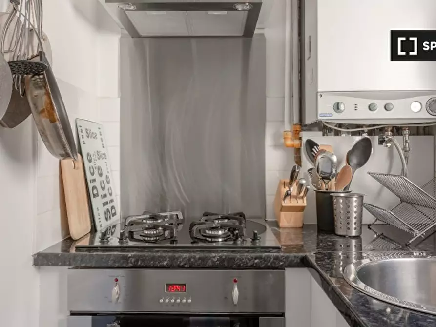 Immagine 10 di Appartamento in affitto  in Queenstown Rd, Battersea, London, UK a Lambeth