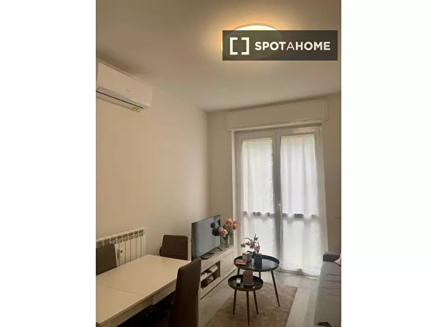 Immagine 1 di Appartamento in affitto  in Via Leopoldo Sabbatini a Milano