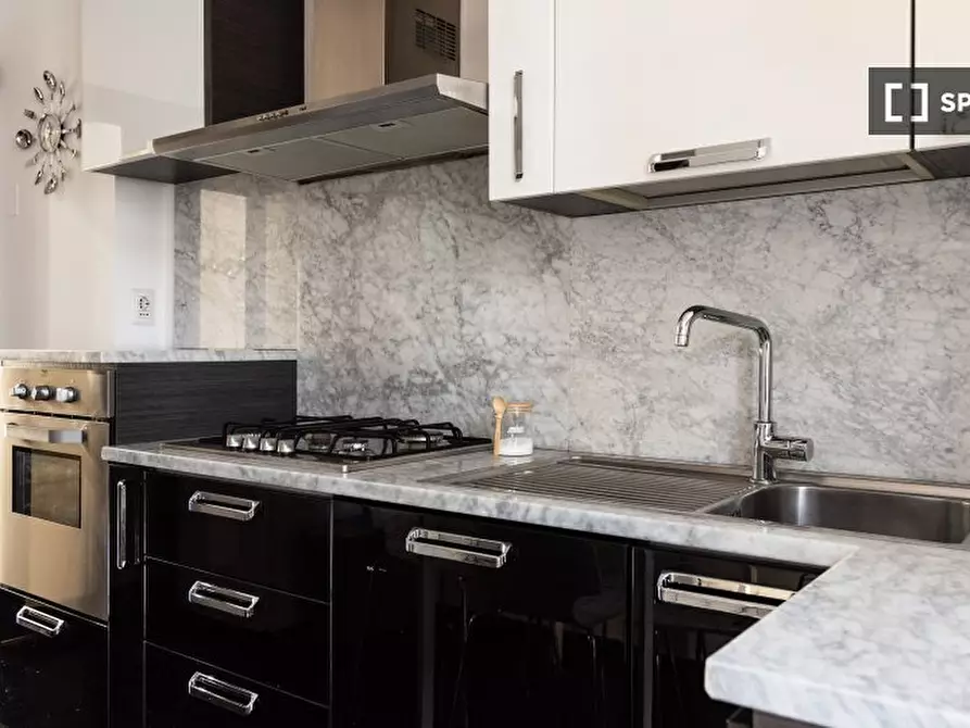 Immagine 10 di Appartamento in affitto  in Via Populonia a Milano