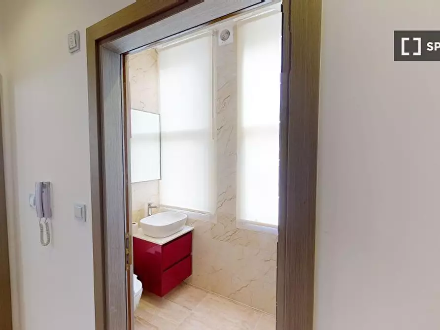 Immagine 2 di Appartamento in affitto  in A Stile Hall Parade a Hounslow