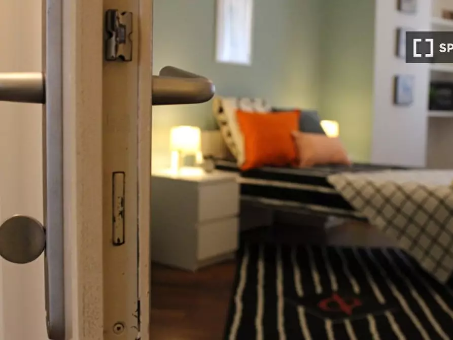 Immagine 5 di Camera condivisa in affitto  in Europa a Brescia