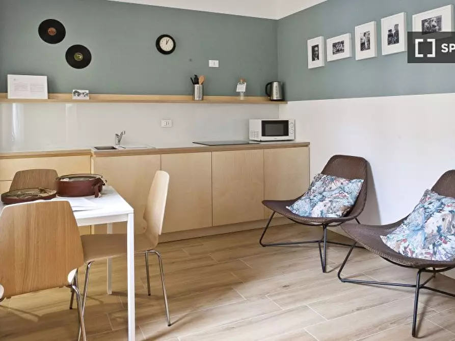 Immagine 1 di Appartamento in affitto  in Via Caretto a Milano