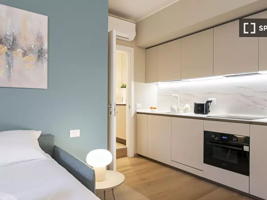 Immagine 12 di Ufficio in affitto  in Corso Sempione a Milano