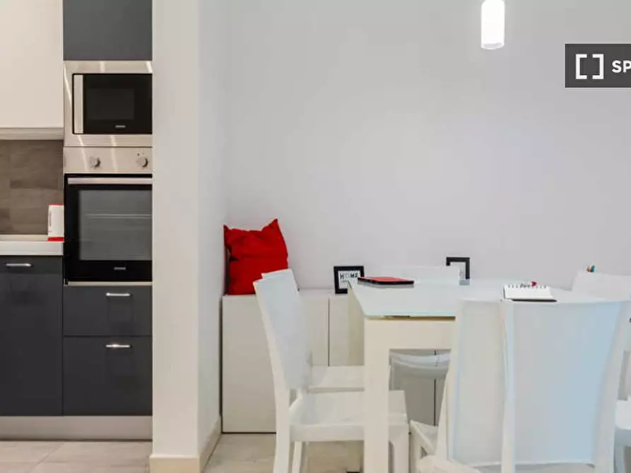 Immagine 11 di Camera condivisa in affitto  in Viale Montenero a Milano