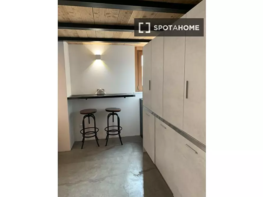 Immagine 13 di Ufficio in affitto  in Via Cavour a Cagliari