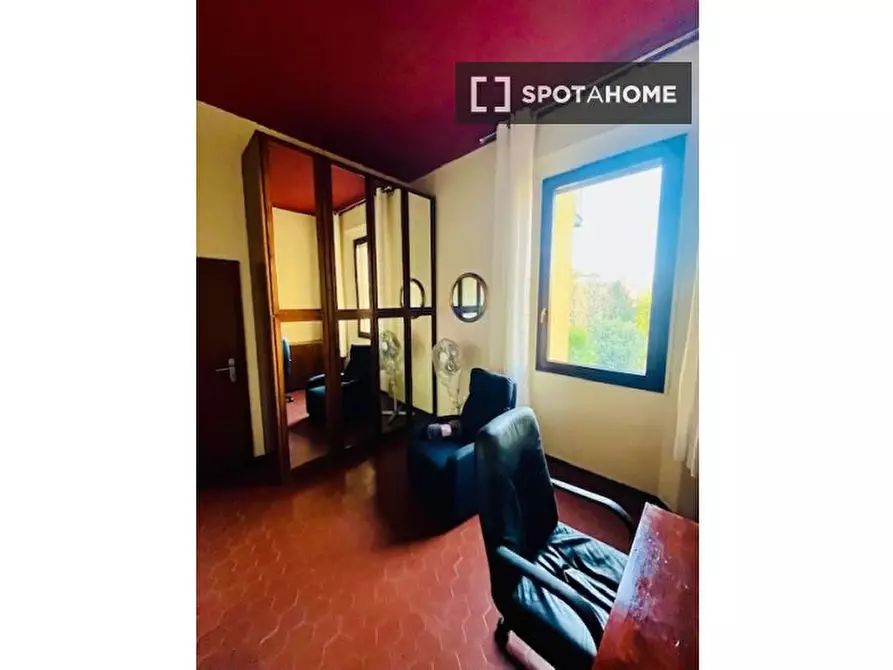 Immagine 4 di Camera condivisa in affitto  in Via Massenzio Masia a Bologna