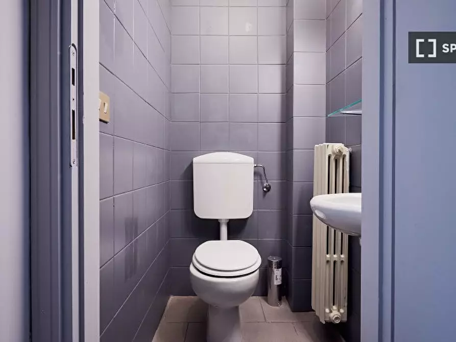 Immagine 16 di Camera condivisa in affitto  in Via Ormea a Torino