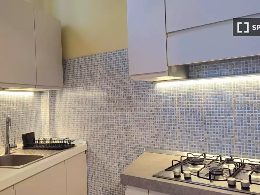 Immagine 6 di Appartamento in affitto  in Via Tavazzano a Milano