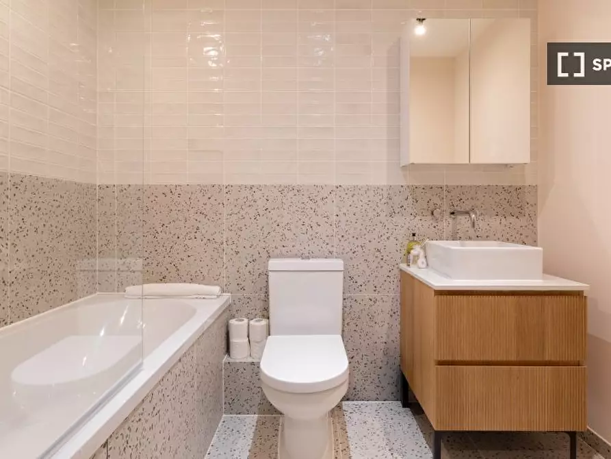 Immagine 7 di Appartamento in affitto  in Millharbour a Poplar