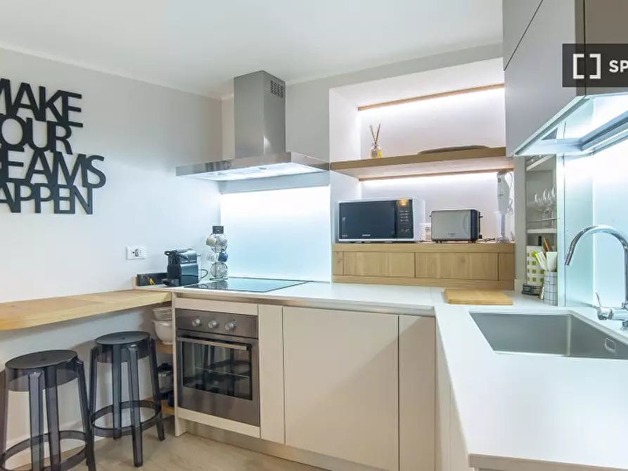 Immagine 15 di Appartamento in affitto  in Via dell'Arco della Ciambella a Roma