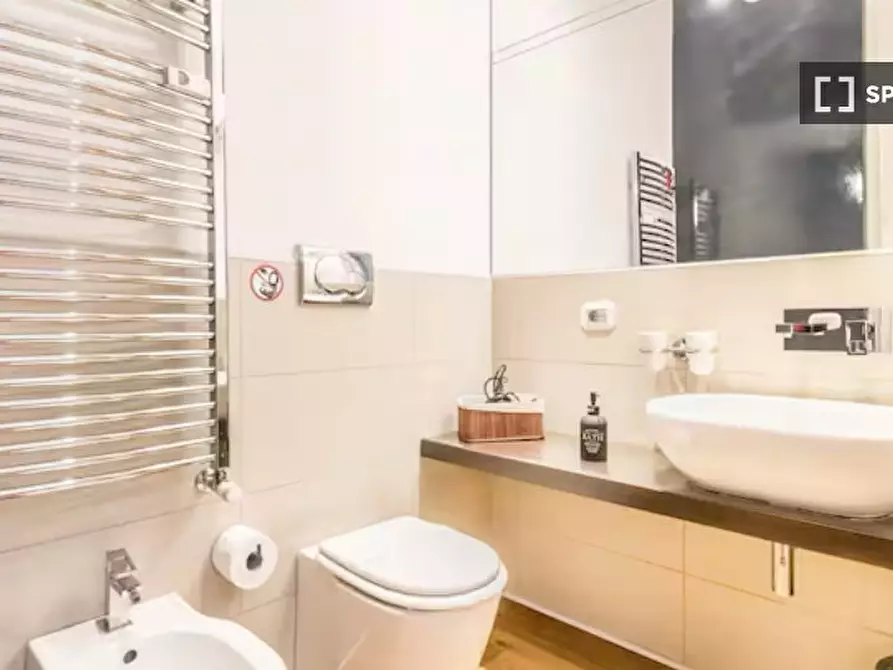 Immagine 11 di Appartamento in affitto  in Via Nemorense a Roma