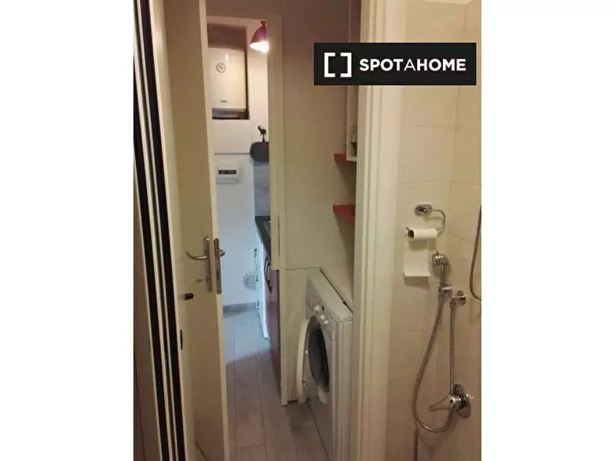 Immagine 14 di Ufficio in affitto  in Viale Col di Lana a Milano