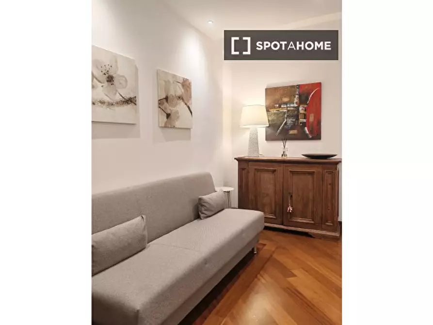 Immagine 2 di Appartamento in affitto  in Viale della Serenissima a Roma