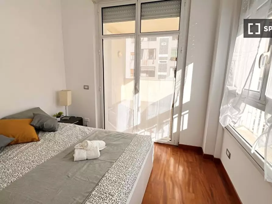 Immagine 1 di Camera condivisa in affitto  in Via Francesco Brioschi a Milano