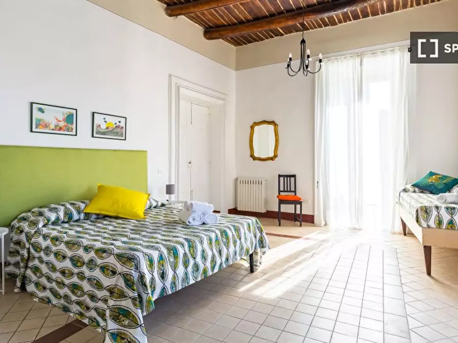 Immagine 2 di Appartamento in affitto  in Supportico Lopez a Napoli