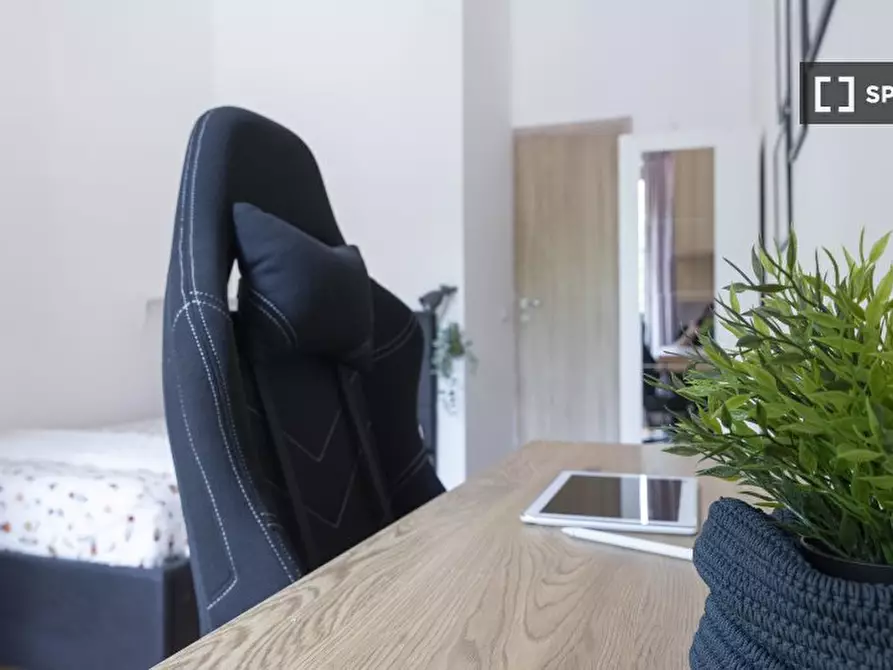 Immagine 4 di Camera condivisa in affitto  in Via Emilio Faà di Bruno a Milano