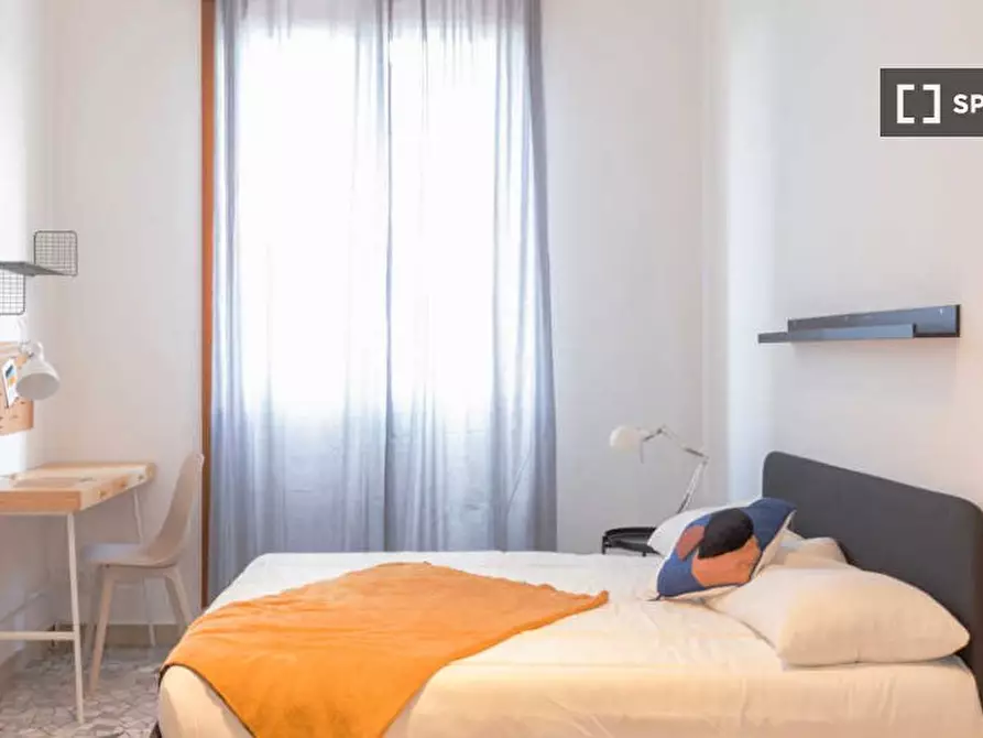 Immagine 1 di Camera condivisa in affitto  in Via Carlo Vittadini a Milano