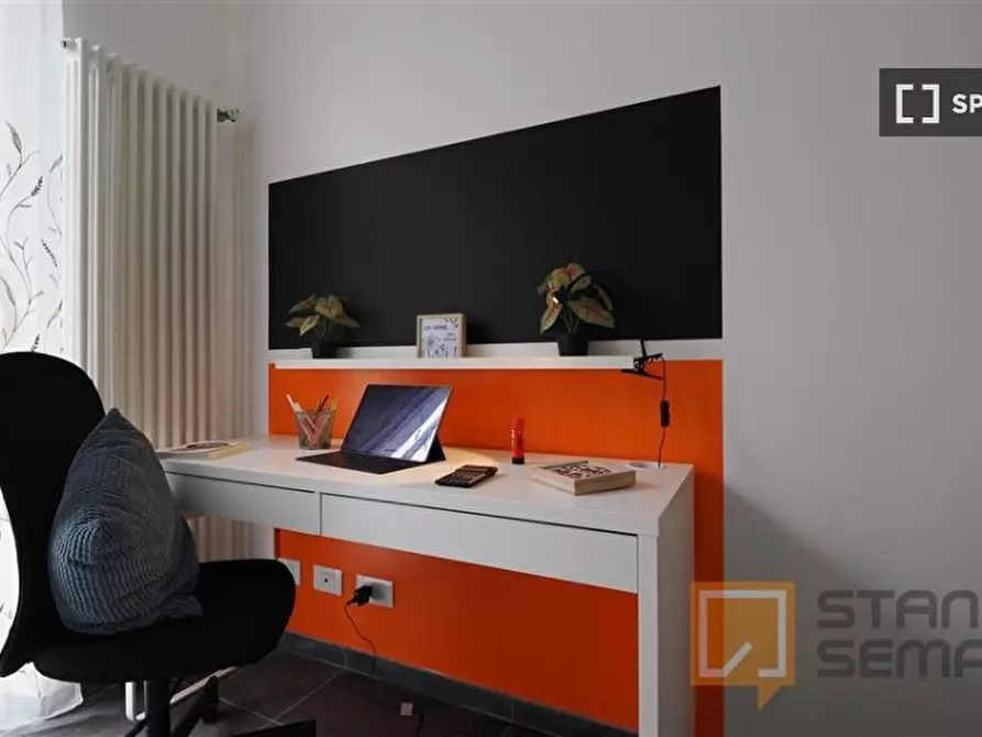 Immagine 4 di Camera condivisa in affitto  in Corso Peschiera a Torino