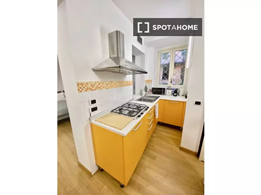 Immagine 2 di Ufficio in affitto  in Via Agnello a Milano