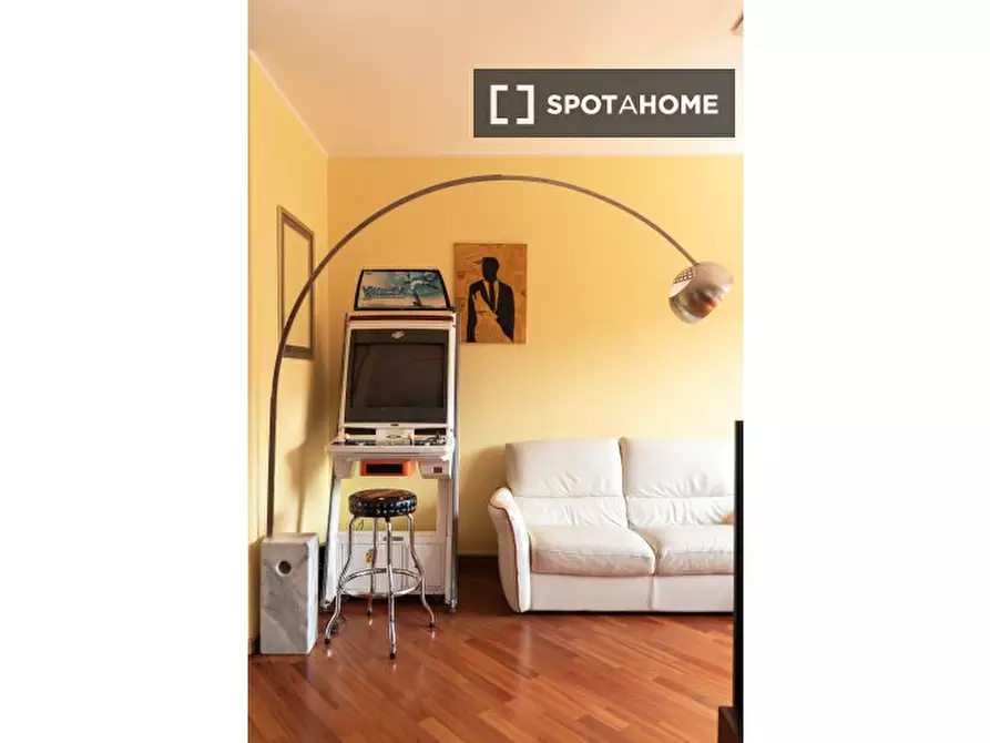 Immagine 8 di Appartamento in affitto  in Via Giacomo Boni a Milano