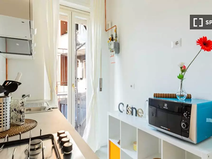 Immagine 7 di Camera condivisa in affitto  in VIA MONTEPULCIANO a Milano