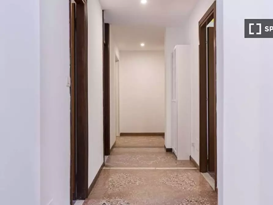 Immagine 19 di Camera condivisa in affitto  in Viale Giovanni Vicini a Bologna