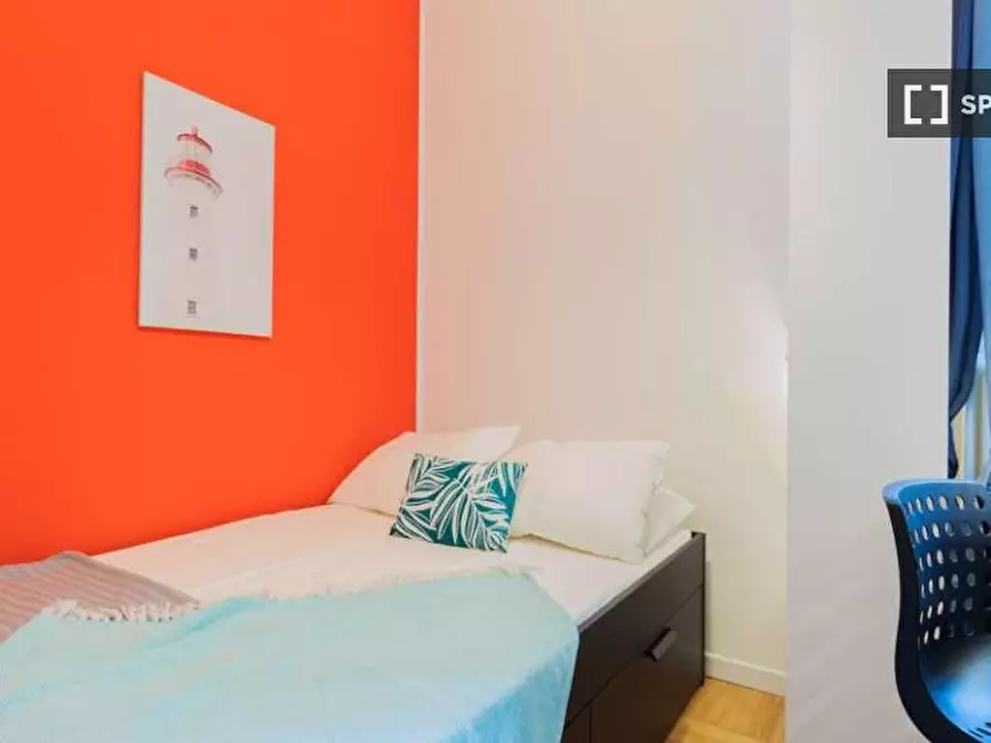 Immagine 3 di Camera condivisa in affitto  in Via dei Fontanili a Milano