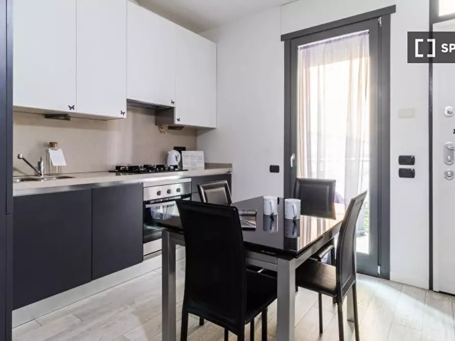 Immagine 13 di Appartamento in affitto  in Via Marcantonio dal Re a Milano