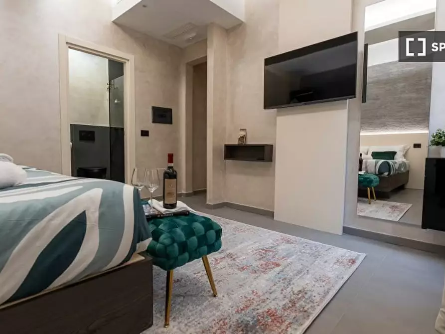 Immagine 7 di Camera condivisa in affitto  in Via Faenza a Firenze