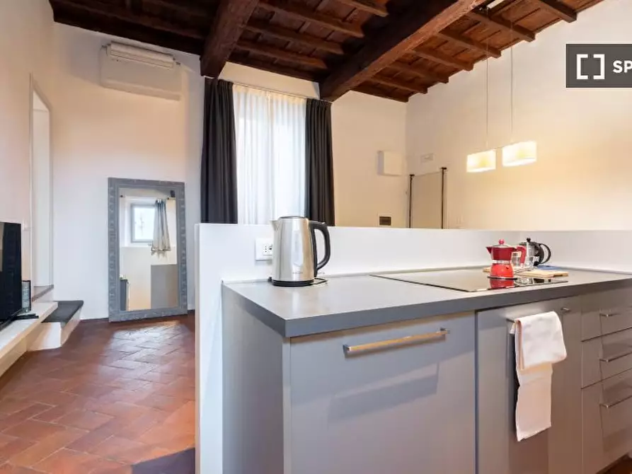 Immagine 1 di Appartamento in affitto  in Via dell'Albero a Firenze