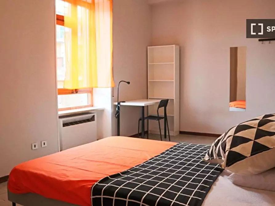 Immagine 3 di Camera condivisa in affitto  in Via tigellio a Cagliari