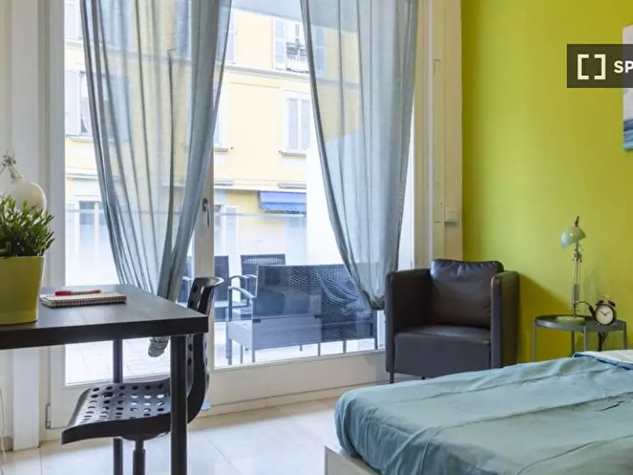 Immagine 2 di Camera condivisa in affitto  in Via Amatore Sciesa a Milano