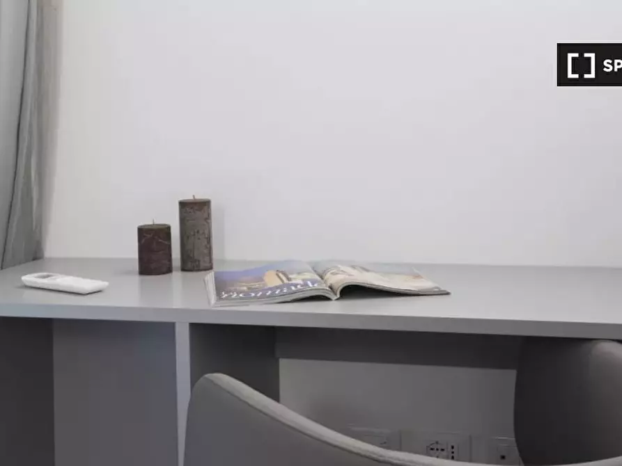 Immagine 17 di Appartamento in affitto  in Via dell'Indipendenza a Bologna